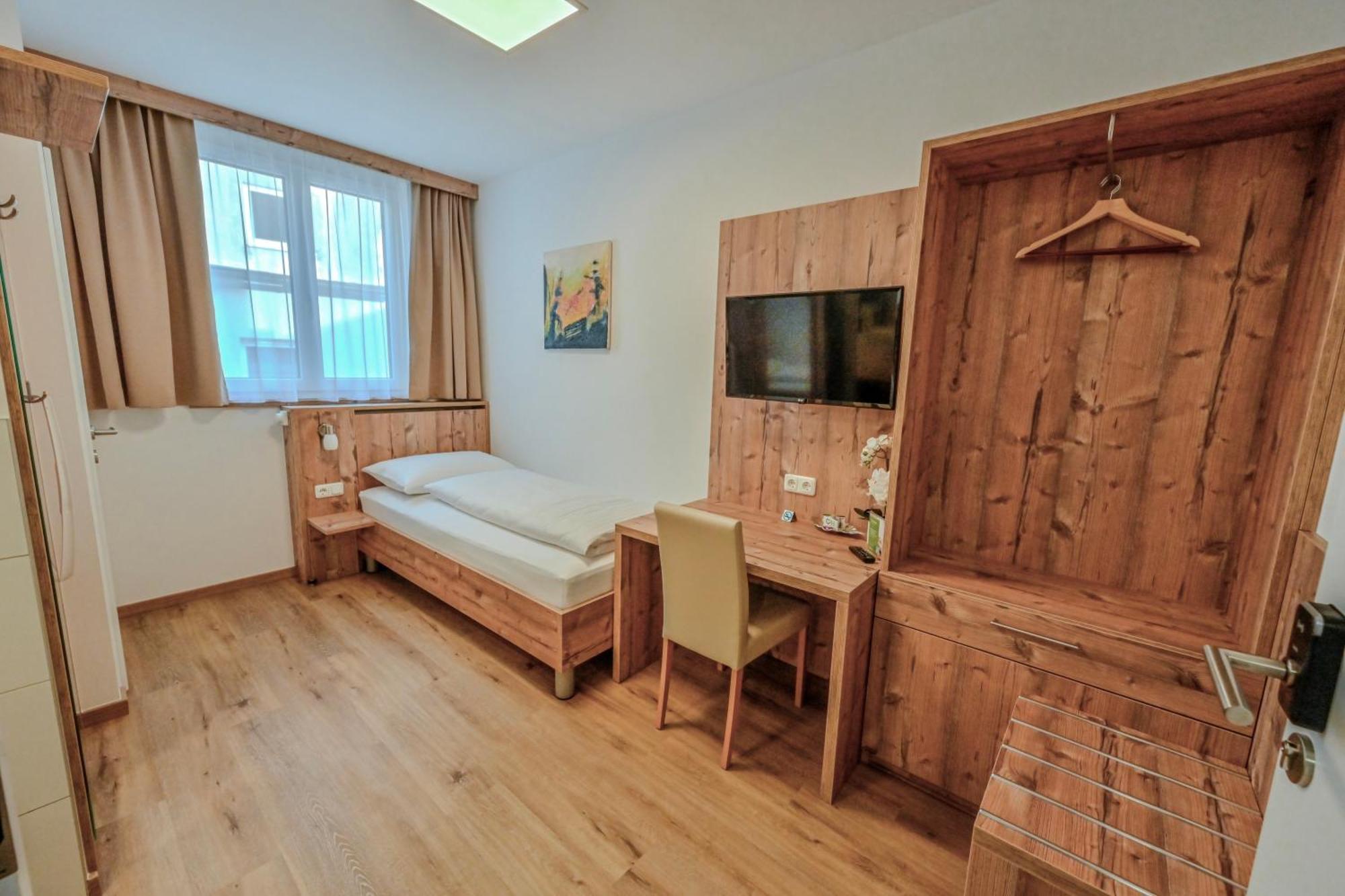 Hotel "City Rooms Wels" Buitenkant foto